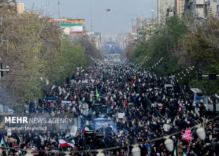 کرمانی ها حساب خود را از اغتشاشگران جدا کردند