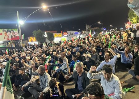 جیرفت در شب‌های اقتدار، هنگامی که خیابان بعثت به صحنه‌ای از ایمان، آموزش و عشق بدل می‌شود